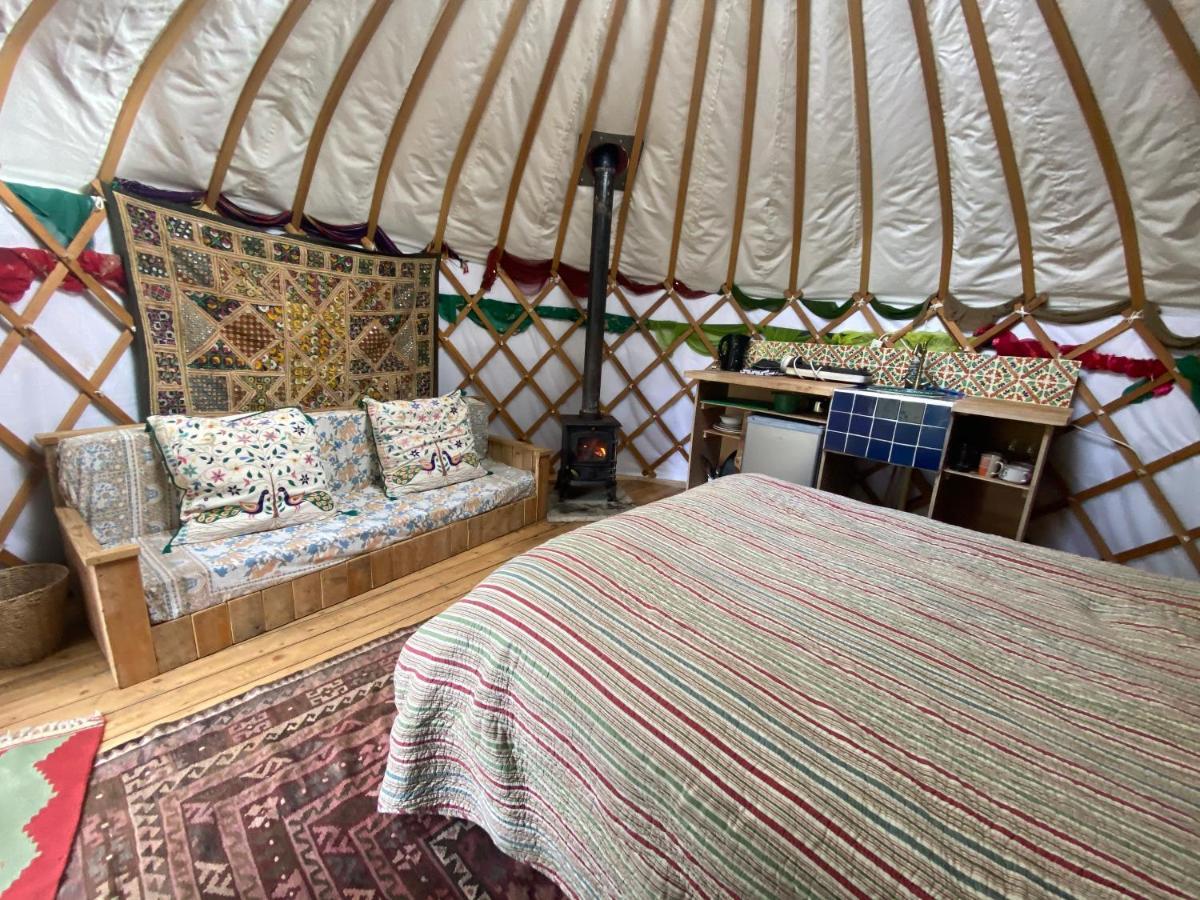 Luxury tent Cotswolds At Holycombe 2*