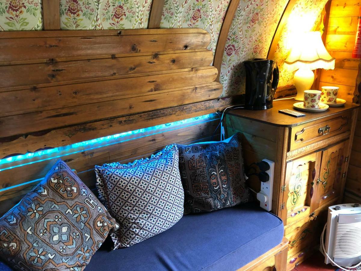 Cotswolds At Holycombe Luxury tent