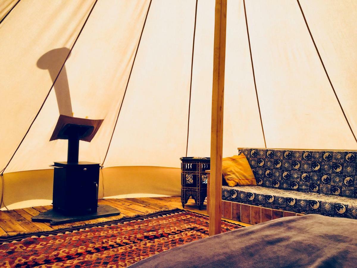 Luxury tent Cotswolds At Holycombe